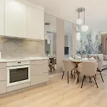 Διαμέρισμα Baltini Premium Kasprowicza 20c Z Basenem, Saunami I Jacuzzi