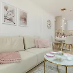 Апартаменты Baltini Premium Kasprowicza 20c Z Basenem, Saunami I Jacuzzi *
