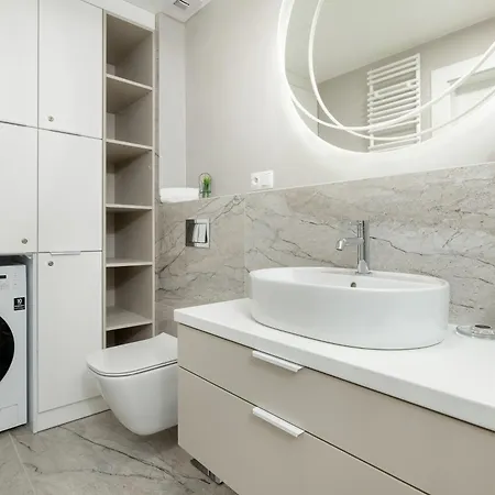 Baltini Premium Kasprowicza 20c Z Basenem, Saunami I Jacuzzi *