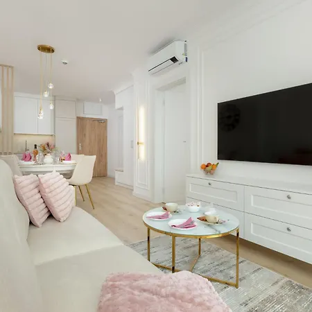 Baltini Premium Kasprowicza 20c Z Basenem, Saunami I Jacuzzi